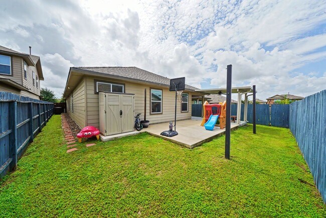 Building Photo - Spacious 4-Bedroom Retreat in Desirable Miller Ranch - Realtor Commission: $500