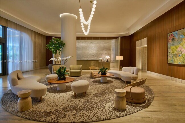 Building Photo - 500 Alton Rd