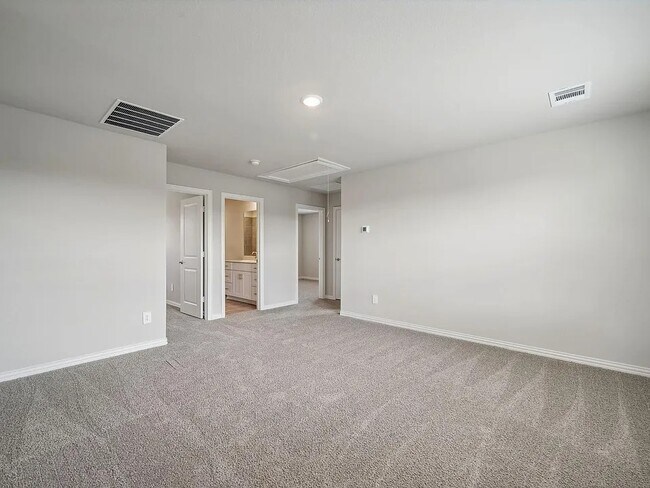 Building Photo - 518 Willet Dr