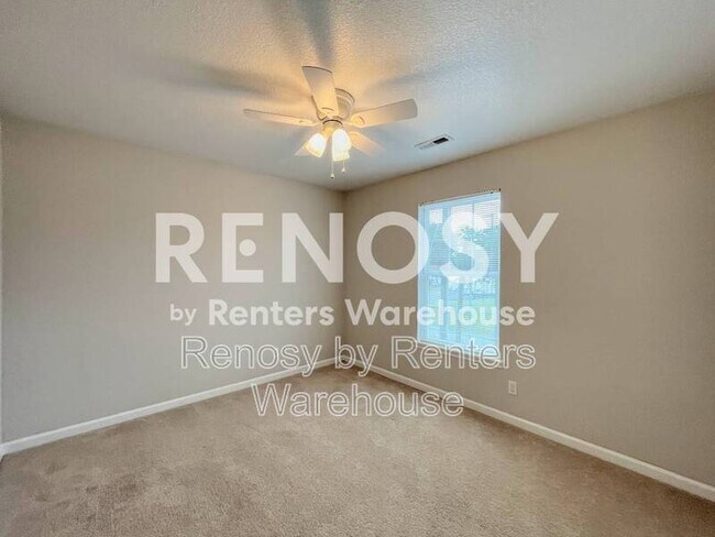 Building Photo - 6941 Minnie Ave