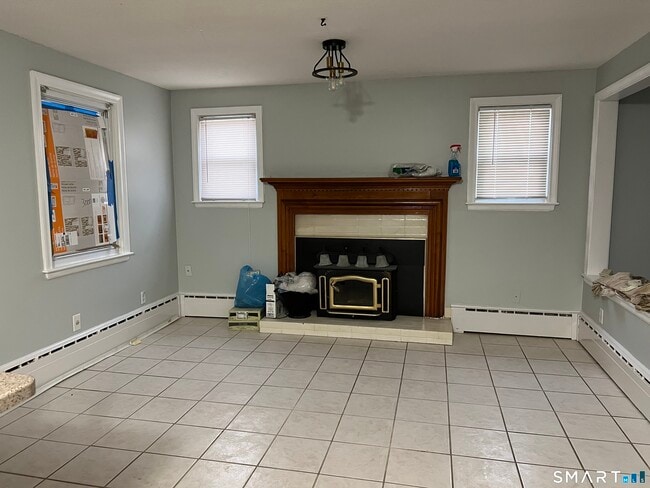 Building Photo - 244 Walsh Ave