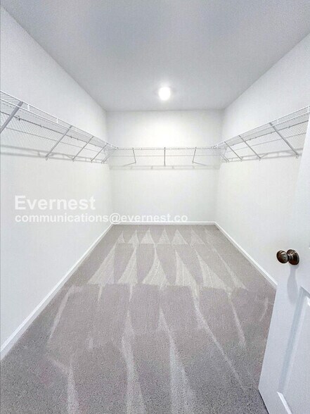 Building Photo - 612 Roy Adams Rd