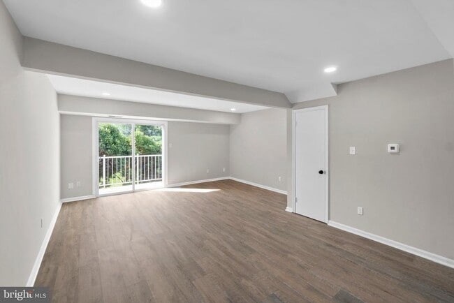 Building Photo - 14419 St Germain Dr