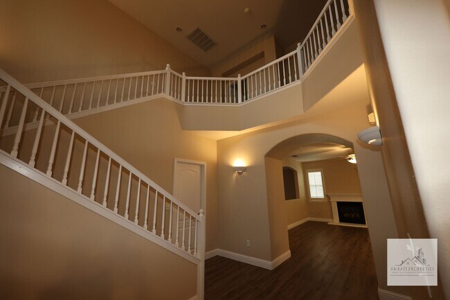Building Photo - 1845 N Pistachio Ave
