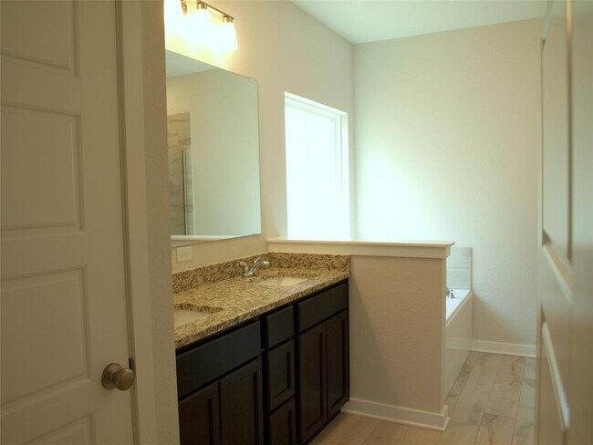 Building Photo - 4078 Estes Ct
