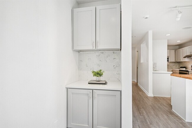 Building Photo - 4102 Bowser Ave