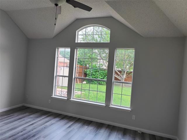 Building Photo - 1412 Brenda Ln