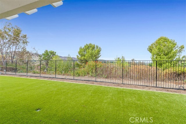 Building Photo - 551 S Paseo Lucero