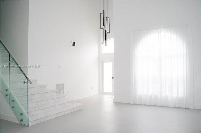 Building Photo - 10996 NW 58th Terrace