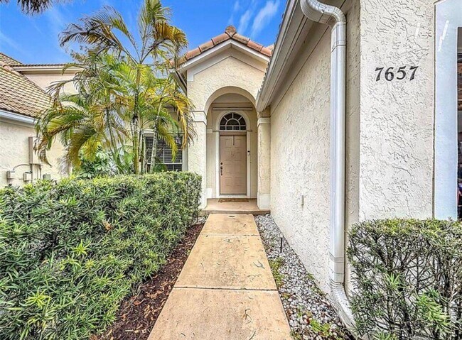 Building Photo - 7657 Sanctuary Dr