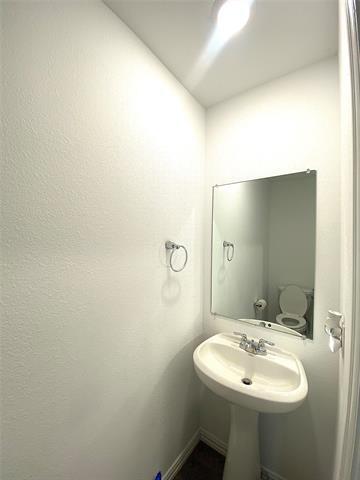 Building Photo - 1816 Da Vinci Dr