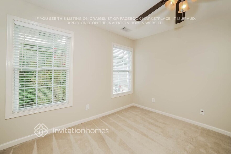Building Photo - 2684 Sedgeview Way NE