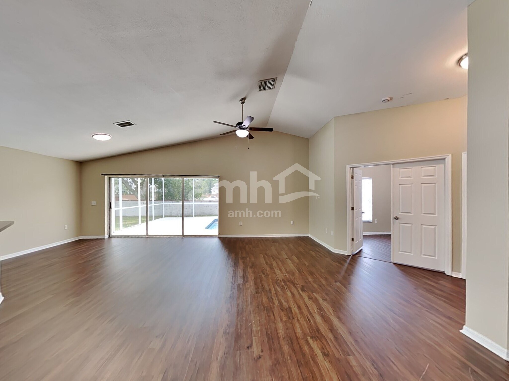 Building Photo - 7011 Silverwood Dr