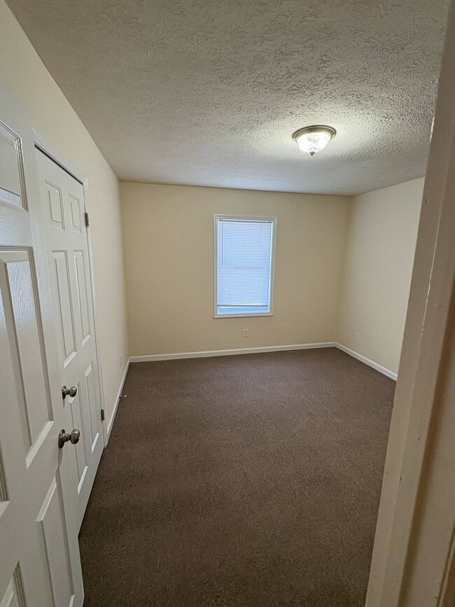 Building Photo - 1717 Oshea St