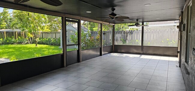 Building Photo - 4300 Purdy Ln