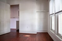 Building Photo - 409 W Wooster St