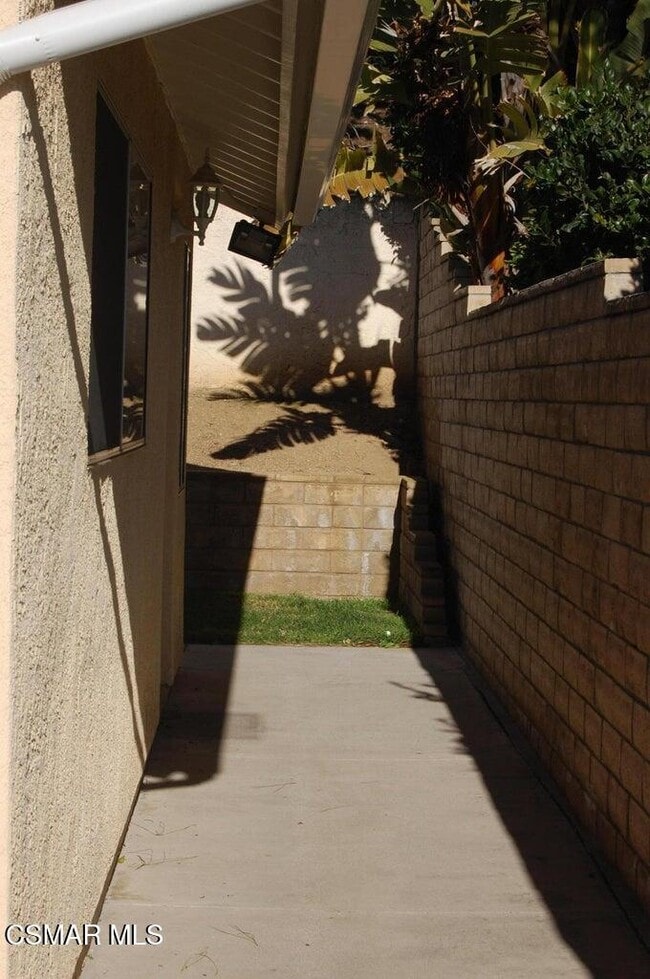 Building Photo - 1375 Uppingham Dr