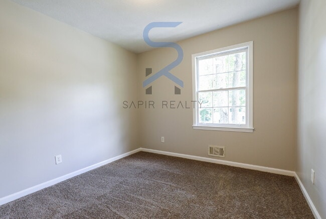 Building Photo - 6926 Vesta Brook Dr