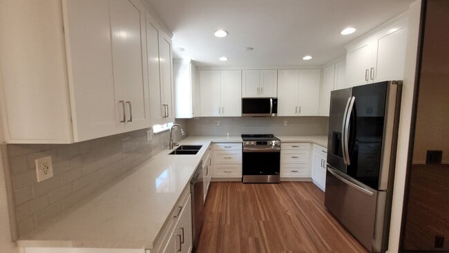Building Photo - Beautifully Renovated Home In Ramona