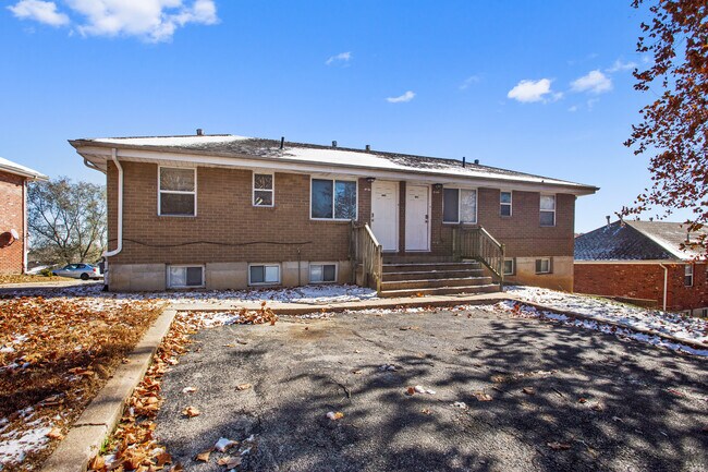 Building Photo - 4842 NW Homestead Ter