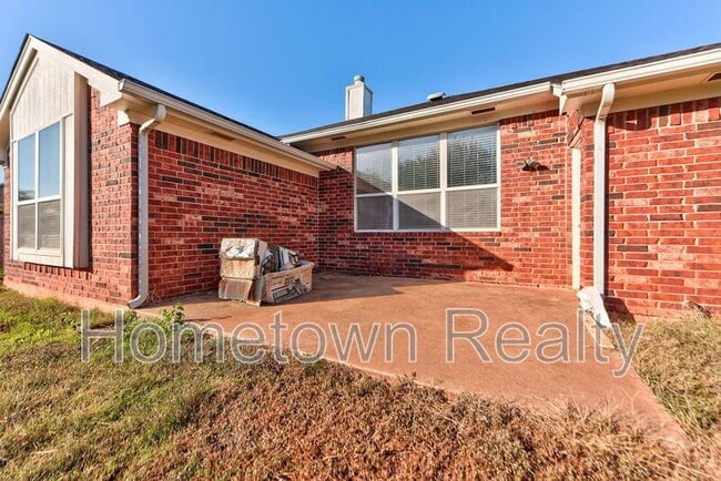 Building Photo - 16416 Oconee Creek Dr