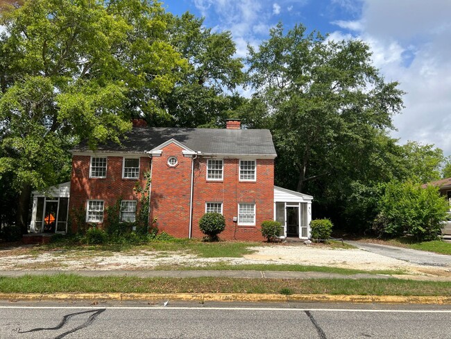 Primary Photo - Two bed duplex corner of Armstrong and Sam...