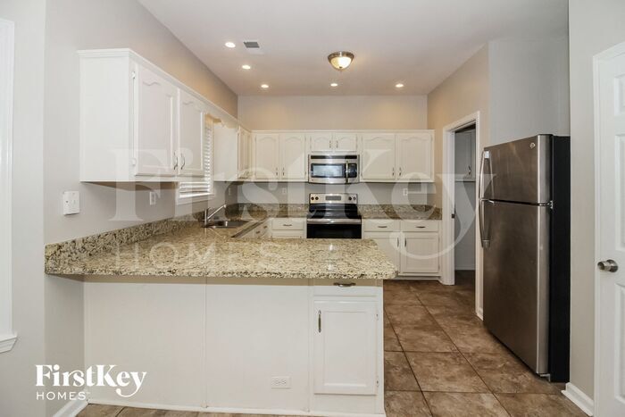 Building Photo - 5739 Eagleston Dr
