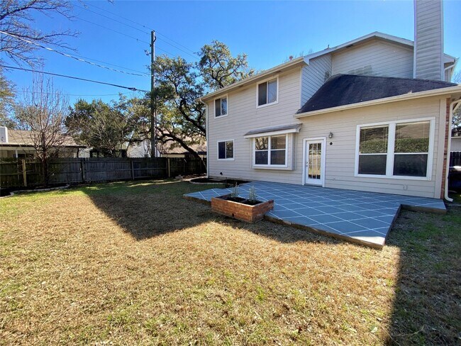 Building Photo - 4402 Everest Ln