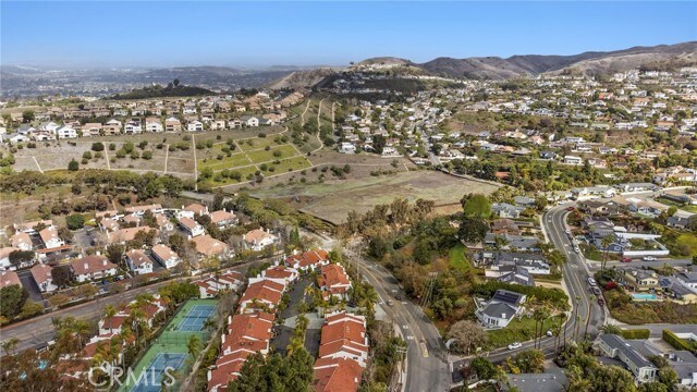 Building Photo - 34101 Via California
