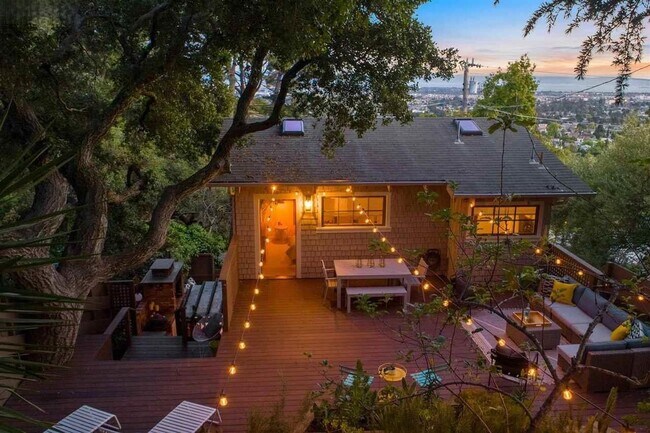 Building Photo - Beautiful Lincoln Heights Retreat W/ Chef’s Kitchen & Expansive Deck