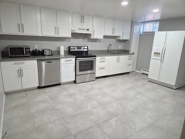 Building Photo - 5450 W 26th Ave