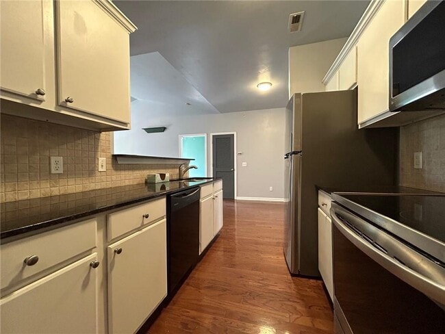 Building Photo - 4261 NE Meadow Creek Cir