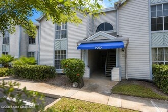 Building Photo - 7050 US-1