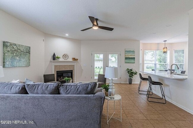 Building Photo - 654 Sweet Orange Terrace