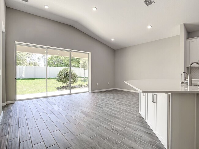 Building Photo - Crestview New Build Single Family Home
