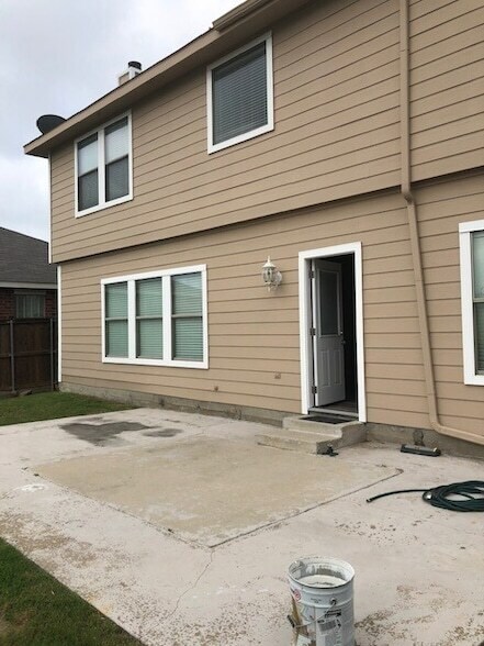 Building Photo - 625 Chalk Knoll Rd