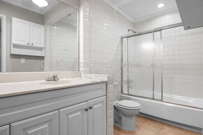 Building Photo - 1806 Augusta Dr