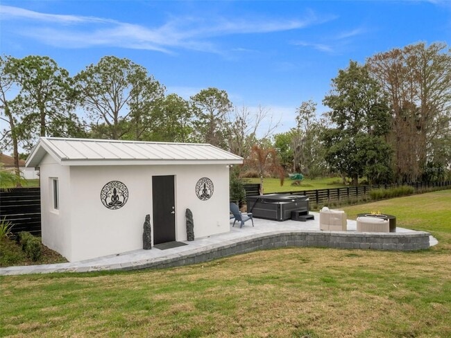 Building Photo - 1021 Temple Grove Pl