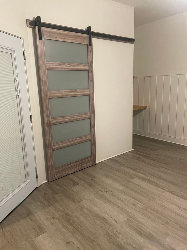 Building Photo - WONDERFUL HOME LOCATED IN KUTRAS TRACT!