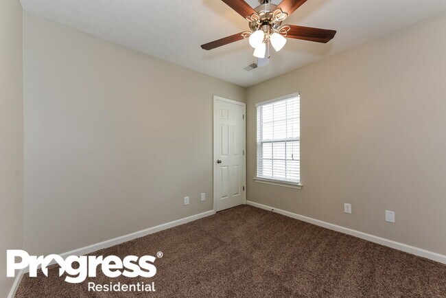 Building Photo - 3252 Cain Harbor Dr