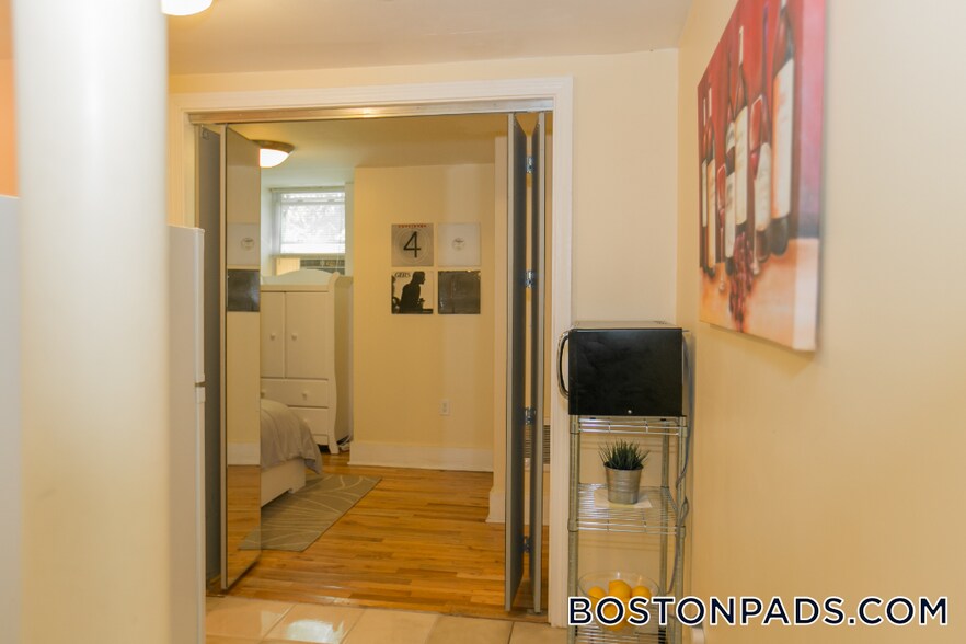 Building Photo - 89-91 Hancock St.