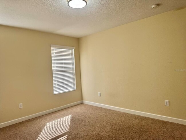 Building Photo - 2262 Romanum Dr