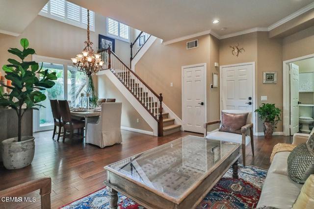 Building Photo - 963 Corte Augusta