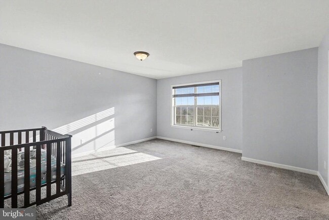 Building Photo - 1841 Vista Dr