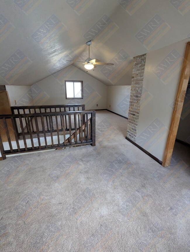 Building Photo - 2 Harding Ct