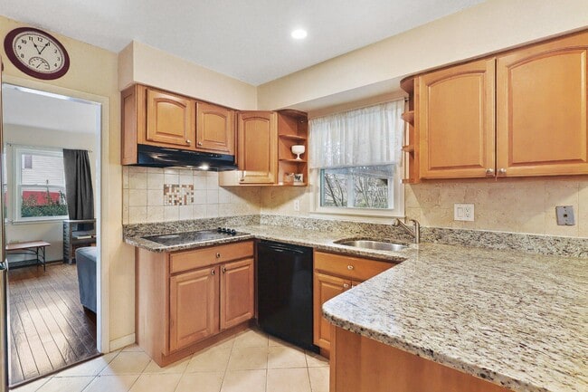 Building Photo - 4228 Pageant Ln