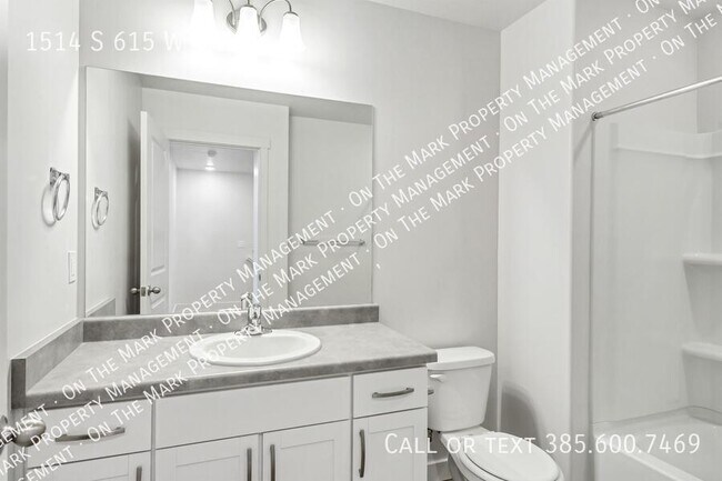 Building Photo - 1514 615 W