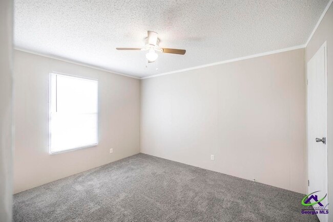 Building Photo - 158 Emerald Blvd