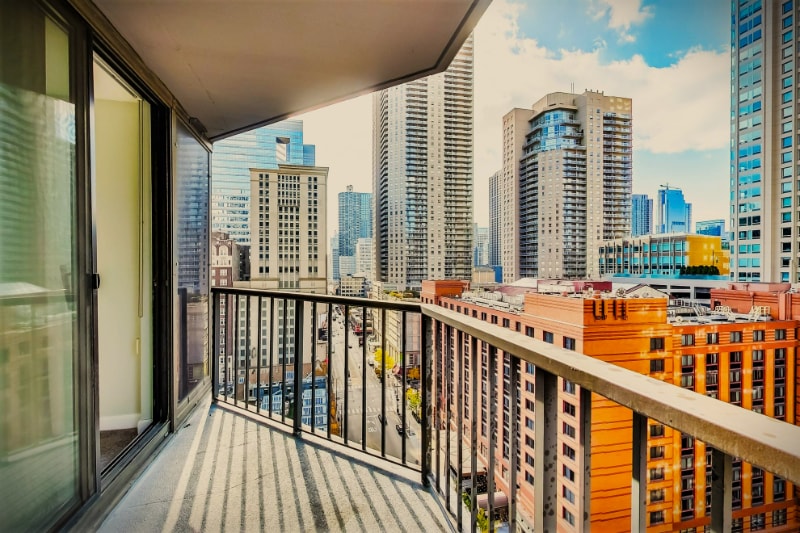 Building Photo - 10 E Ontario St