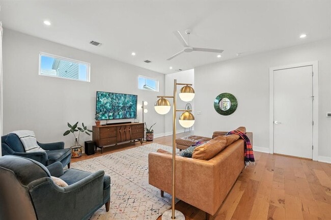 Building Photo - 6405 Keegans Dr